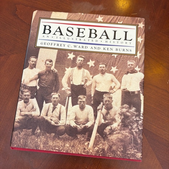 Baseball: An Illustrated History Book - Picture 1 of 5